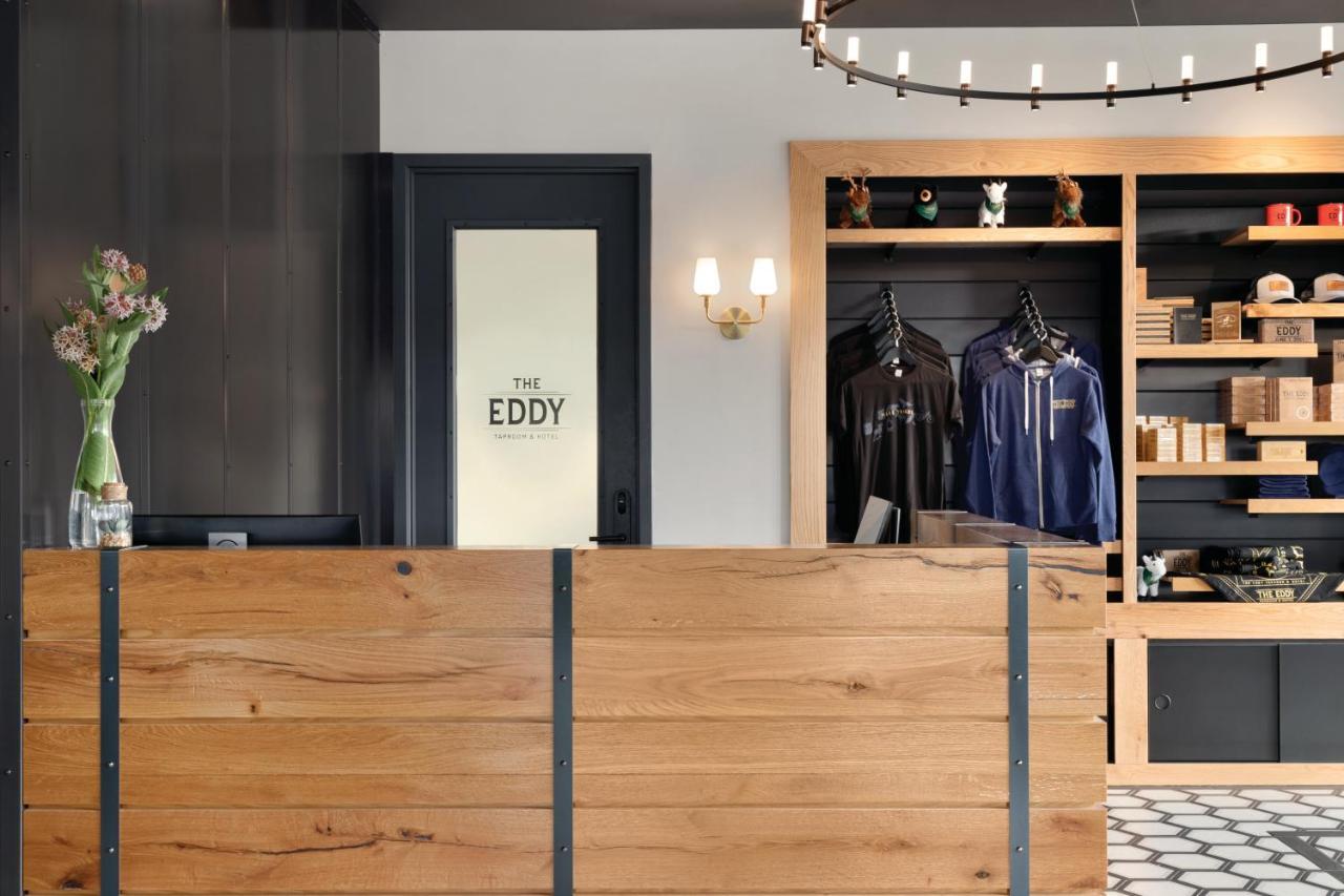 The Eddy Taproom & Hotel Golden Exterior foto