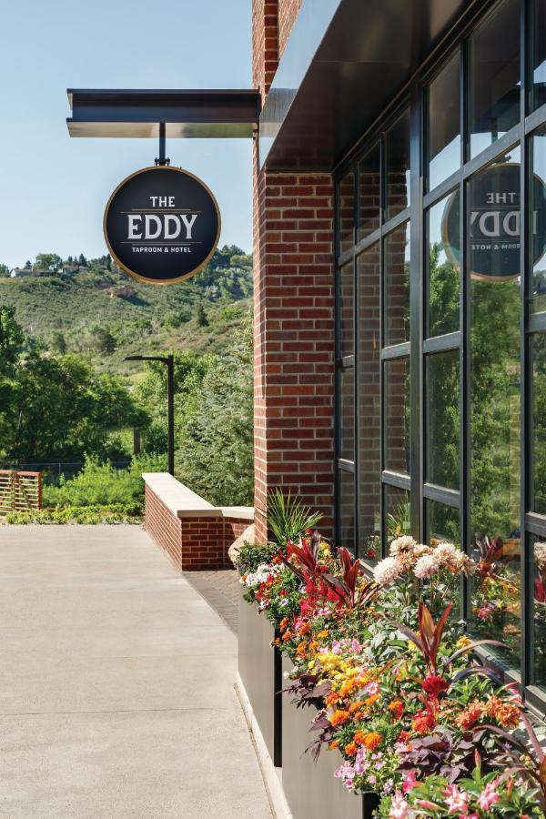 The Eddy Taproom & Hotel Golden Exterior foto